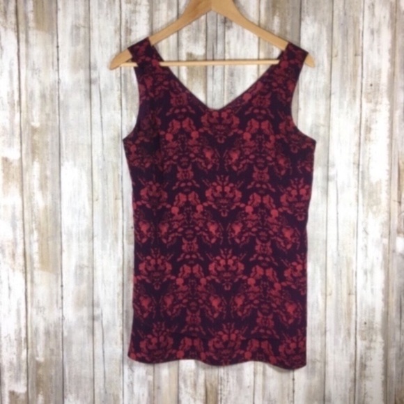 Cabi Red Faces Sleeveless Blouse - Picture 1 of 6